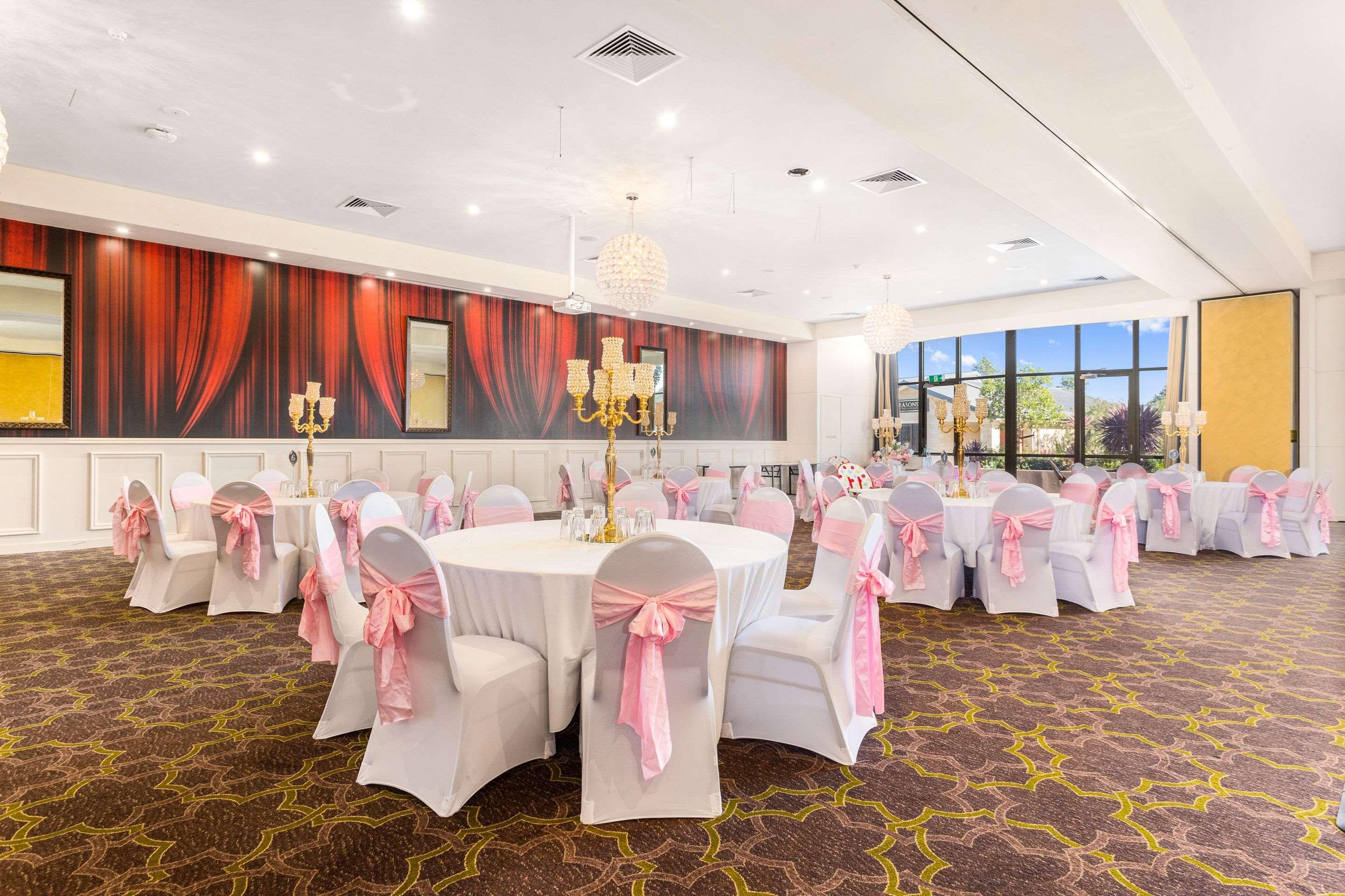 Quality Hotel Пойнт Кук Екстериор снимка