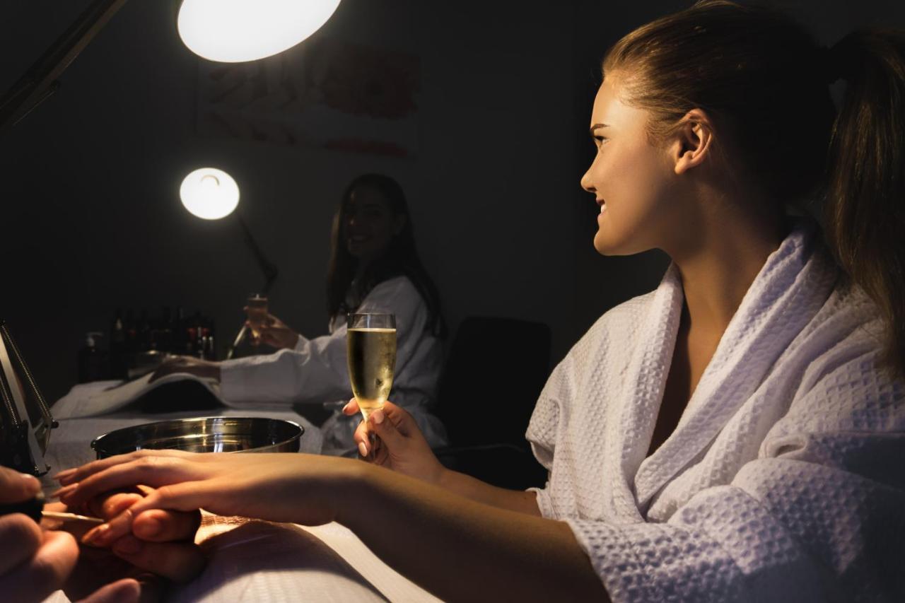 Quality Hotel Пойнт Кук Екстериор снимка